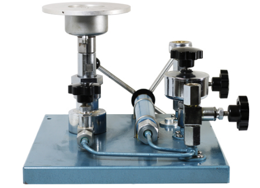 活塞壓力計(jì)